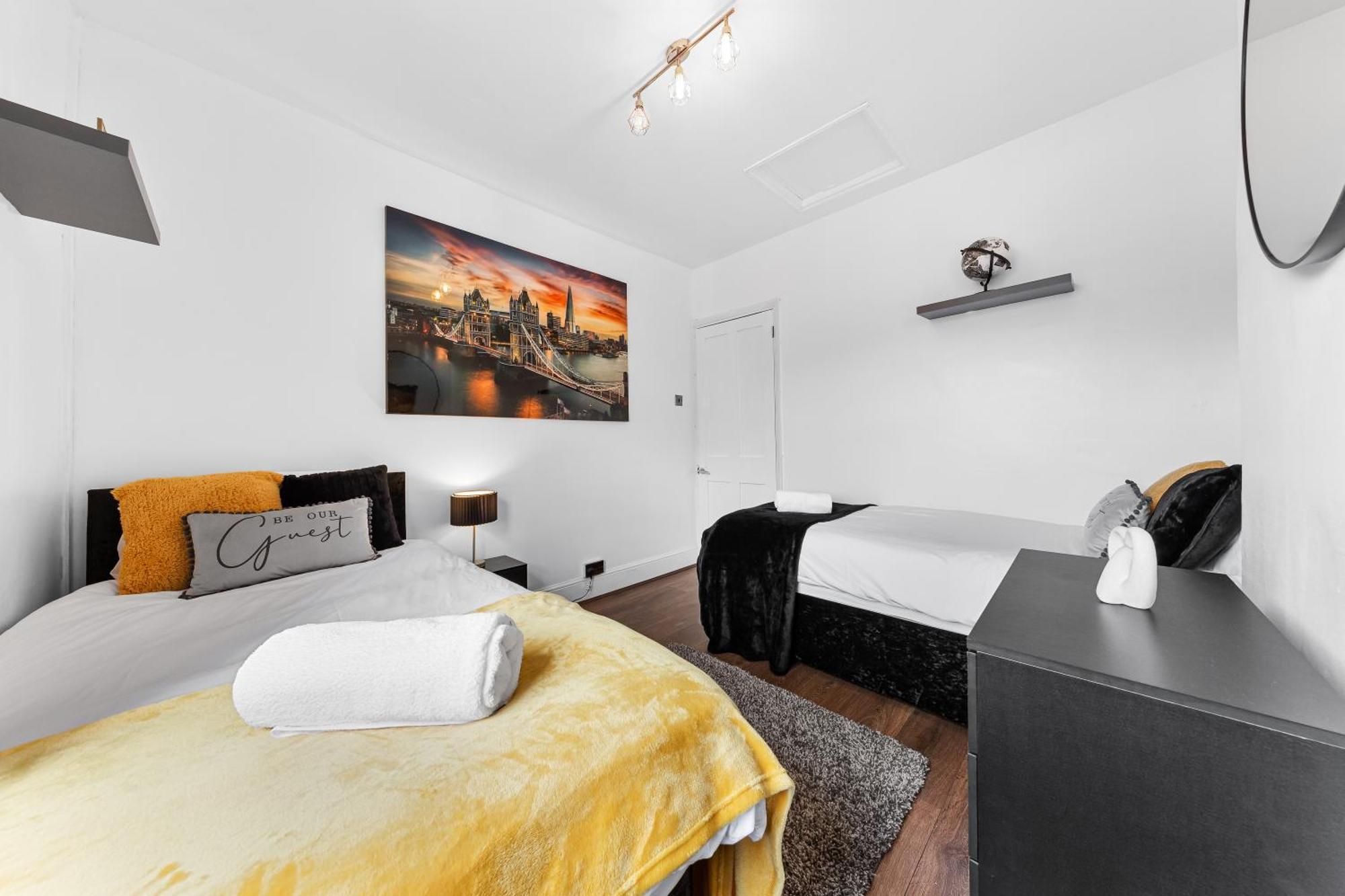 The Hogwarts Retreat - Cinema Room - Special May Offer - 25Th - 31St Watford (Hertfordshire) Exterior foto