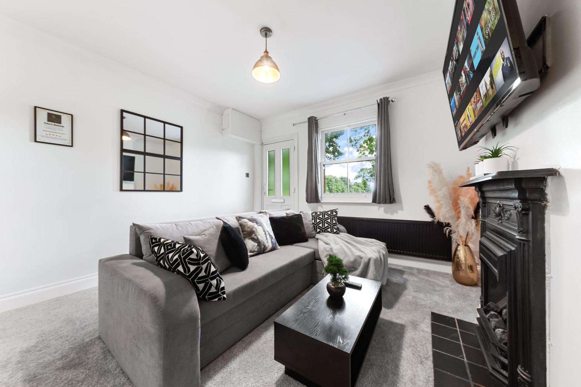 The Hogwarts Retreat - Cinema Room - Special May Offer - 25Th - 31St Watford (Hertfordshire) Exterior foto