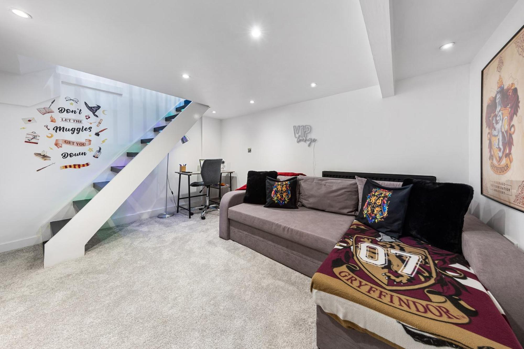 The Hogwarts Retreat - Cinema Room - Special May Offer - 25Th - 31St Watford (Hertfordshire) Exterior foto