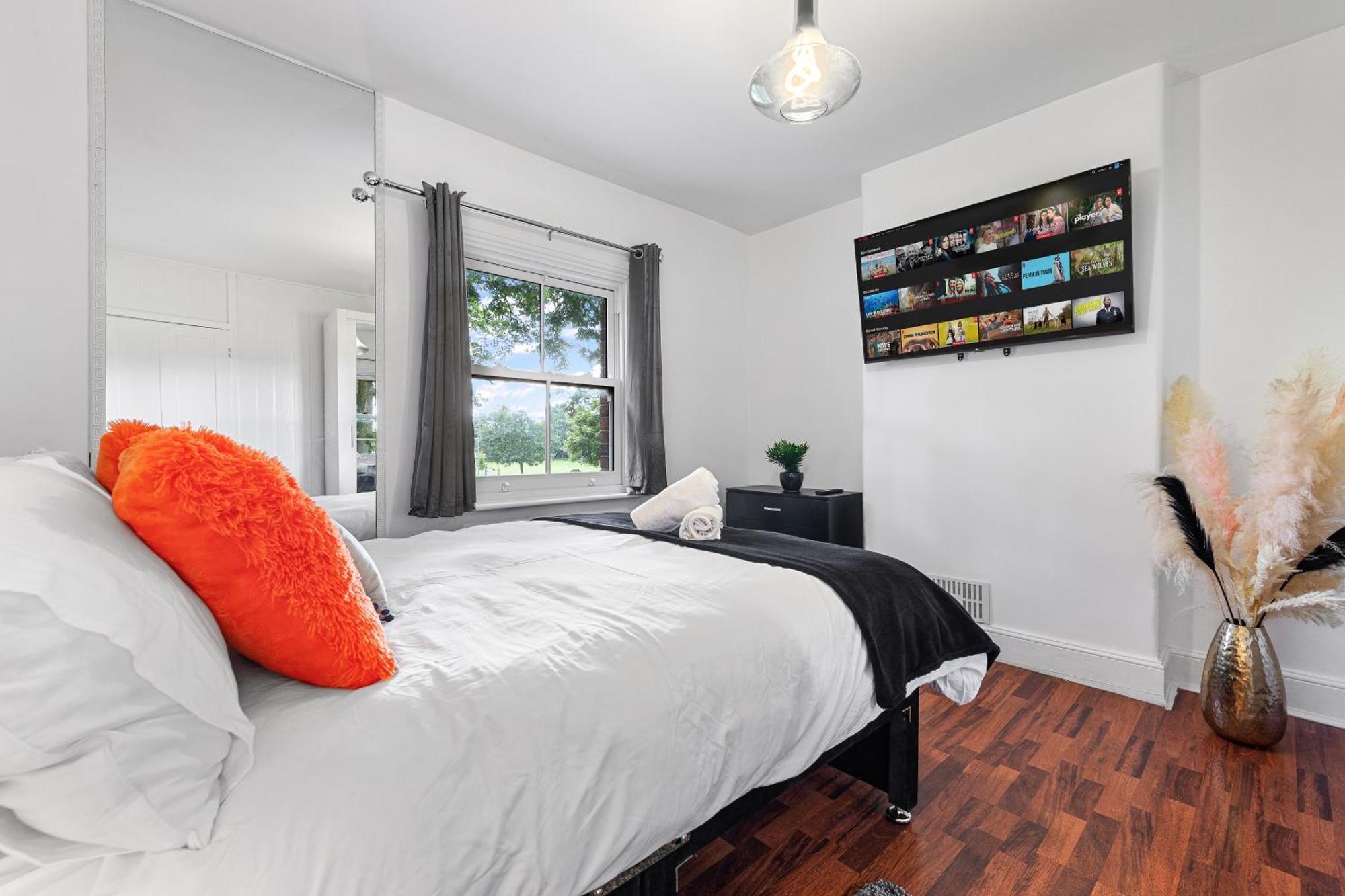The Hogwarts Retreat - Cinema Room - Special May Offer - 25Th - 31St Watford (Hertfordshire) Exterior foto
