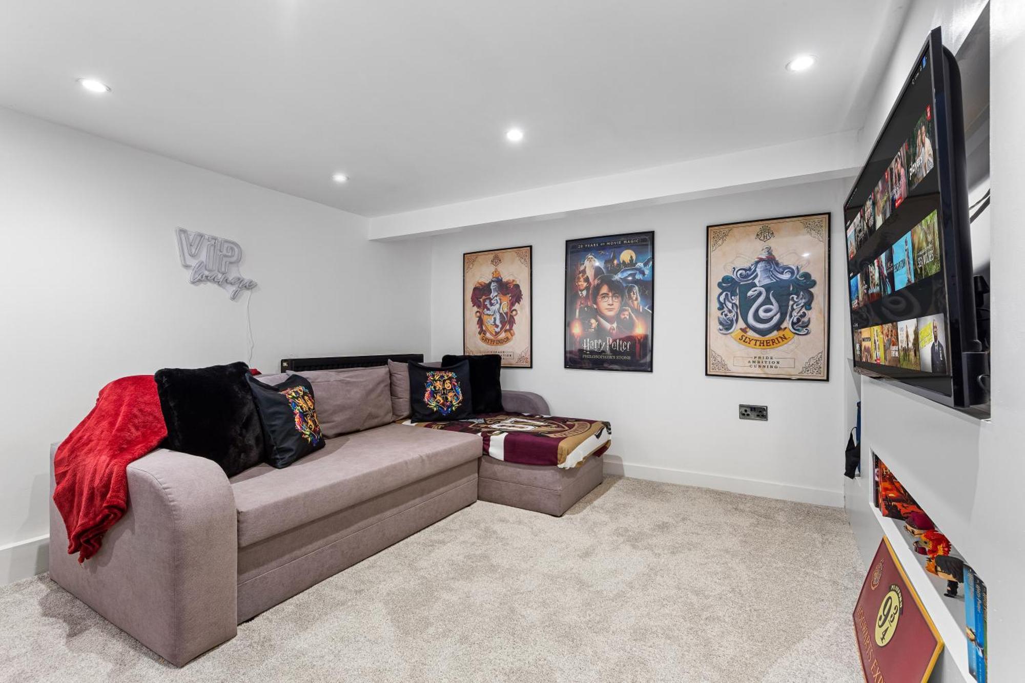 The Hogwarts Retreat - Cinema Room - Special May Offer - 25Th - 31St Watford (Hertfordshire) Exterior foto